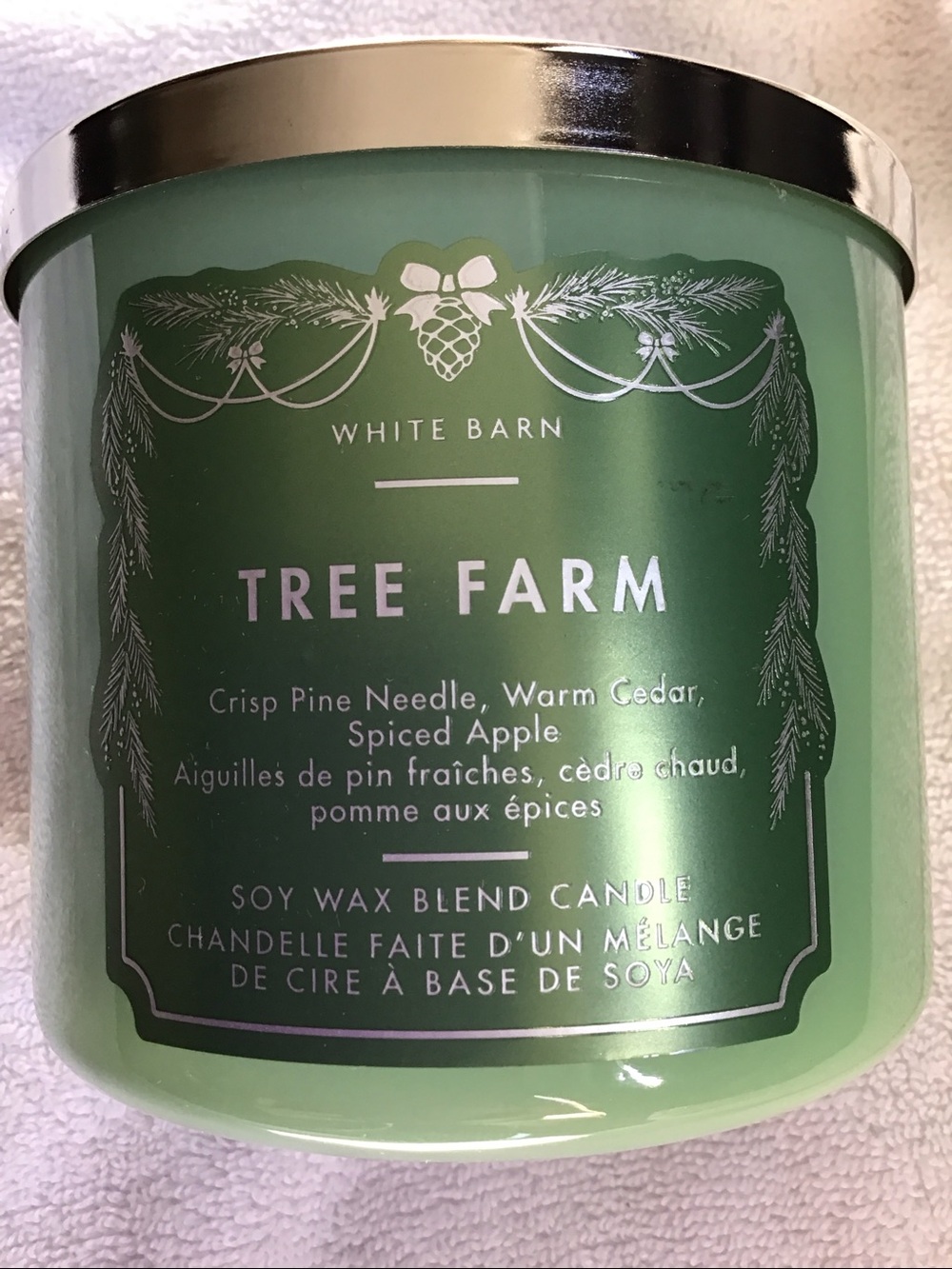 Bath & Body Works 3 wick candle Tree Farm